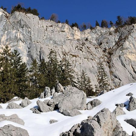 Bed And Breakfast - Die Aelplersuit Fuer Backpackers Im Berghuesli Linthal Экстерьер фото